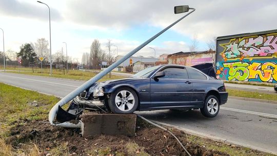 Mogło skończyć się tragedią. Groźny wypadek w Radomiu Mogło skończyć się tragedią. Groźny wypadek w Radomiu