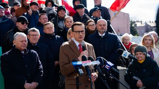 Morawiecki w Radomiu. Mówił o "granicznych zdradach Tuska" i Centrum Integracji Cudzoziemców