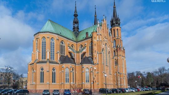 Msza św. z katedry ONMP w Radomiu Msza św. z katedry ONMP w Radomiu