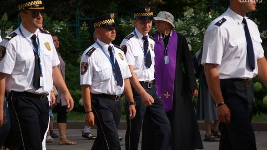 Mundurowi wrócili z Jasnej Góry