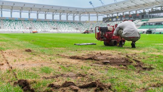 Murawa na stadionie przy Struga częściowo do wymiany po koncercie Jean-Michela Jarre'a