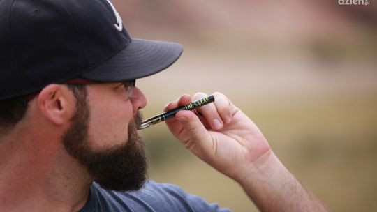 Na co zwracać uwagę podczas zakupu przenośnego waporyzatora do suszu? 