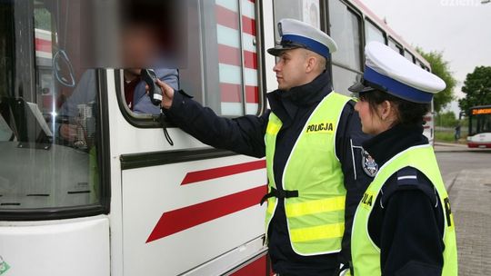 Na dwa tysiące kierowców dwóch pijanych