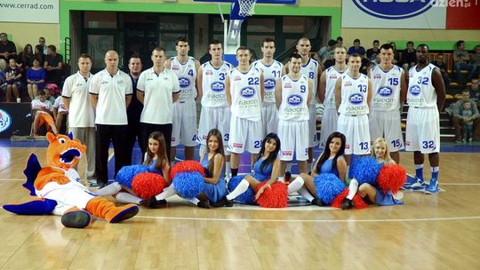 Na inaugurację Rosa zagra z beniaminkiem