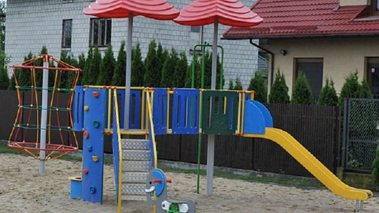 Na Koziej Górze jest nowy plac zabaw