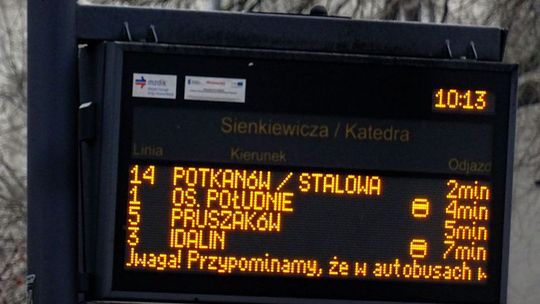 Na tablicach przystankowych pojawił się nowy symbol. Co oznacza?