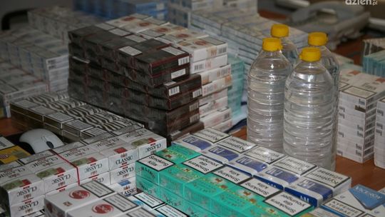 Na targu przy ul. Struga handlowali lewymi papierosami