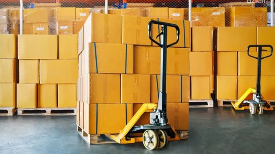 Najczęstsze awarie ręcznych wózków paletowych. Jak im zapobiegać?