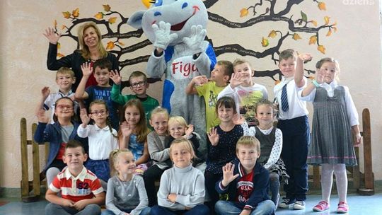 Najfajniejsza Pierwsza Klasa. PSP nr 4 klasa 1e