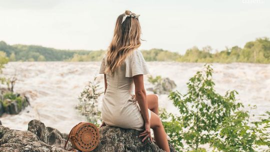 Najmodniejsze wzory letnich sukienek