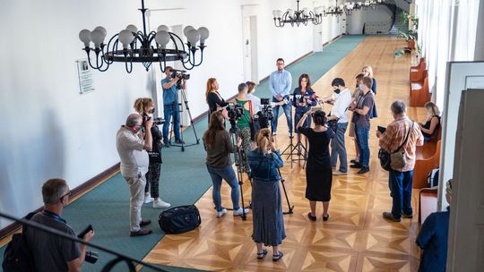 Nauka hybrydowa w dwóch liceach?