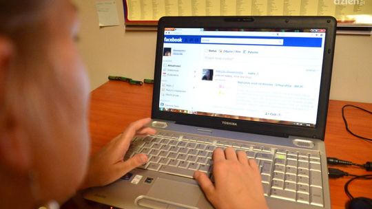 Nie masz Facebooka - nie istniejesz?