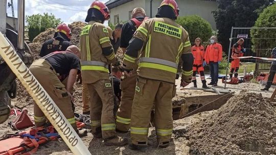 Nie żyje mężczyzna przysypany w wykopie