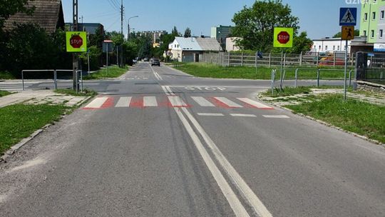 Niebezpieczne skrzyżowanie na ulicy Odrodzenia