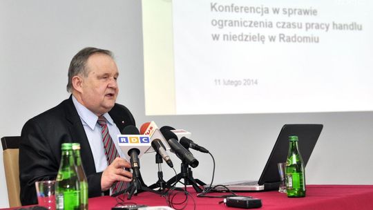 „Niedziela dla rodziny, ale nie jej kosztem”
