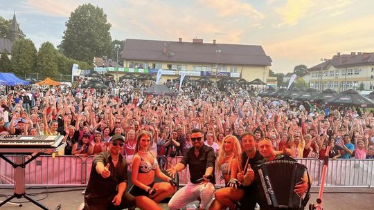 Niedzielny piknik w Chotczy. Będą koncerty i występ kabaretu