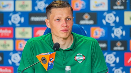 Nieudany debiut bramkarza. Filip Majchrowicz zagrał przeciwko Węgrom