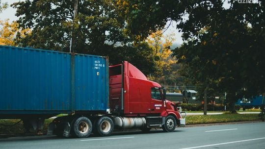 Niezbędna elektronika do ciężarówki