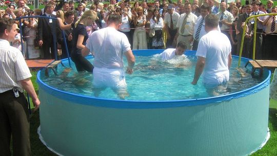 Niezwykły kongres na  radomskim stadionie!