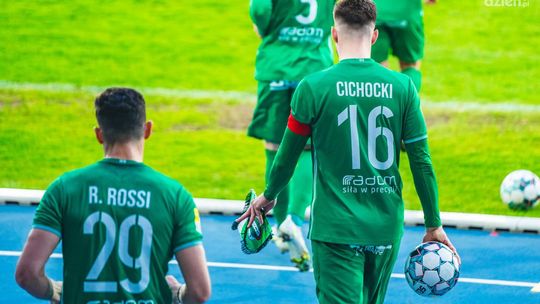 Nigeryjczyk Ebenezer testowany, a Cichocki na dłużej w Radomiaku Radom