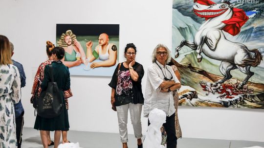 „Nikt nie rodzi się kobietą, lecz się nią staje” 