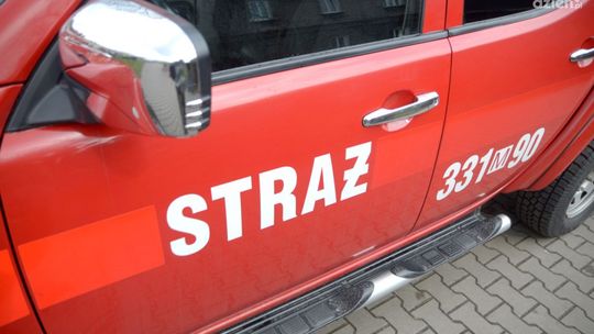 Nocna akcja strażaków. Kilkutysięczne straty