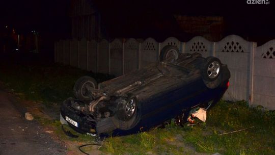 Nocne dachowanie na Dzierzkowie (aktualizacja)