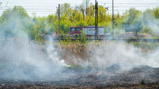 Nocne pożary nieużytków
