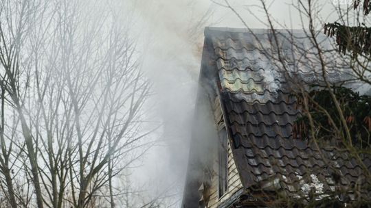 Nocny pożar w Jedlni-Letnisku