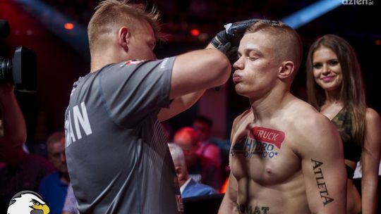 Nokaut Patryka Kaczmarczyka i triumf Daniela Rutkowskiego podczas gali KSW 77!