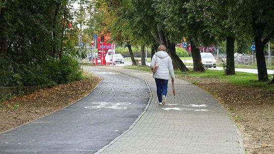 Nowa ścieżka rowerowa i chodnik przy ul. Limanowskiego