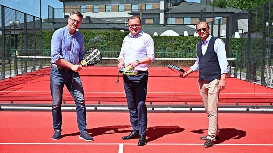 Nowe korty do padla w Radomiu. Miasto wydało ponad 160 tys. zł na popularny sport z Hiszpani