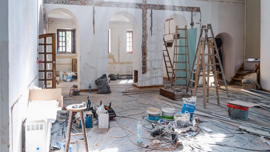 Nowe oblicze „Łaźni”. Trwa gruntowna przebudowa zabytkowego budynku