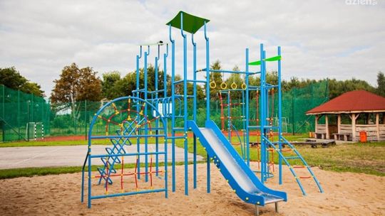 Nowe place zabaw na terenie Przysuchy