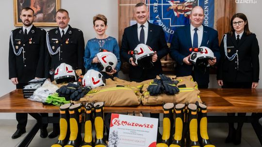 Nowe umundurowanie dla strażaków