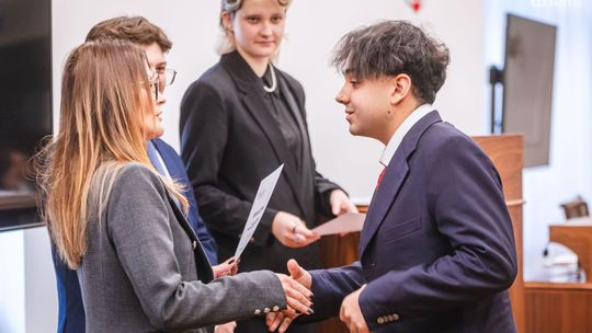 Nowi radni Młodzieżowej Rady Miasta Radomia