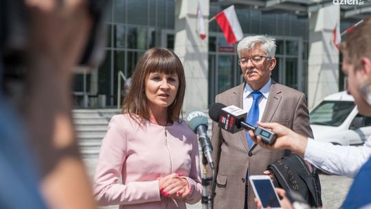 Nowoczesna: polityka PiS niszczy praworządność 