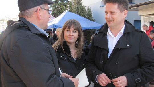 .Nowoczesna rozdawała Konstytucję RP