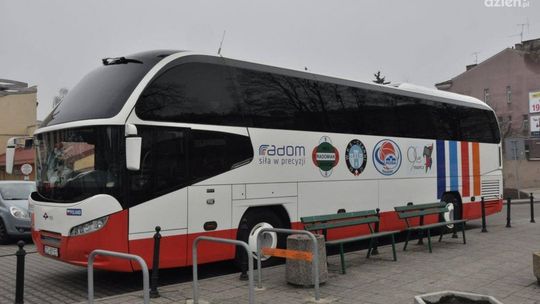 Nowy autokar dla radomskich sportowców