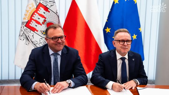 Nowy rozdział dla lotniska w Radomiu? PPL i miasto podpisały porozumienie