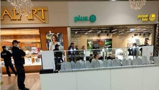 Nożownik w M1 zatrzymany [AKTUALIZACJA]