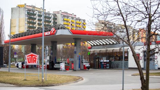 Obajtek zapowiada kolejną obniżkę cen paliw