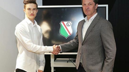 Obrońca z Jedlińska podpisał kontrakt z Legią