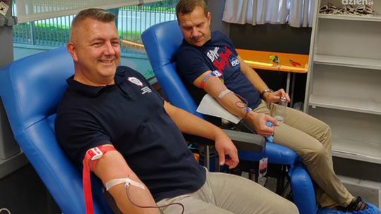 Oddali ponad 10 litrów krwi