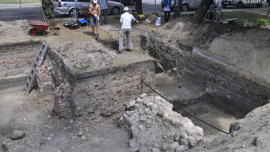 Odnaleźli fragmenty średniowiecznej baszty