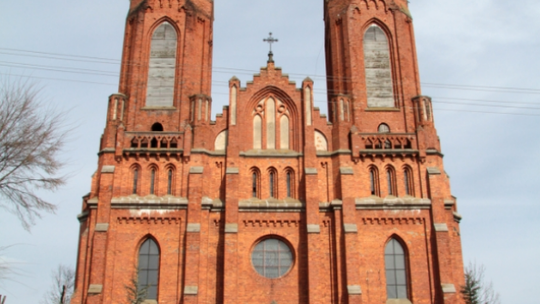 Odrzywół. Chorzy na COVID-19 byli na mszy, potem pojechali autobusem do Warszawy