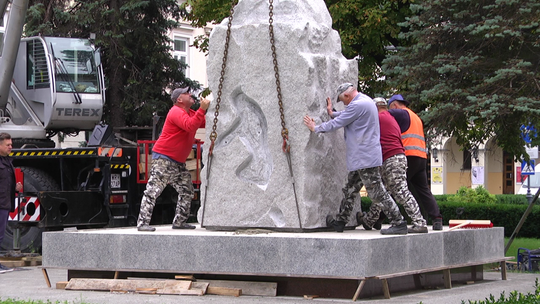 Odsłonięcie pomnika pod koniec września