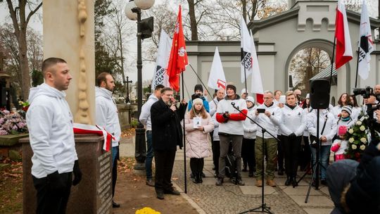Odsłonięto pomnik ku czci ofiar OUN-UPA 