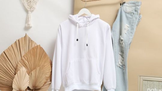 Odzież reklamowa z nadrukiem - firmowe logo na ubraniach