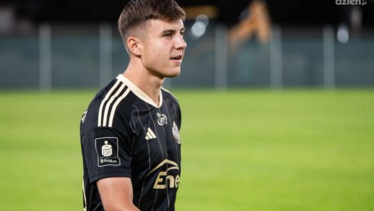 Oficjalnie: Młodzieżowiec odchodzi z Radomiaka